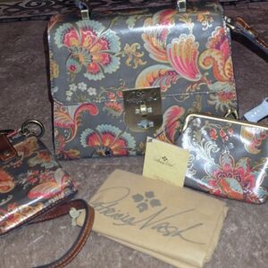 Patricia Nash Women's Bag Set Includes Handbag, Change Purse And Phone Case